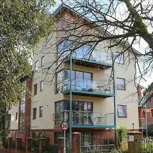 southampton-serviced-apartment.bournemouth-hotels.org/